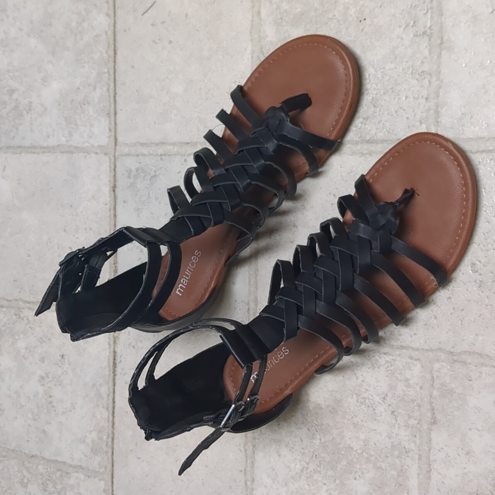 Women's Size 10 Maurices Sandals